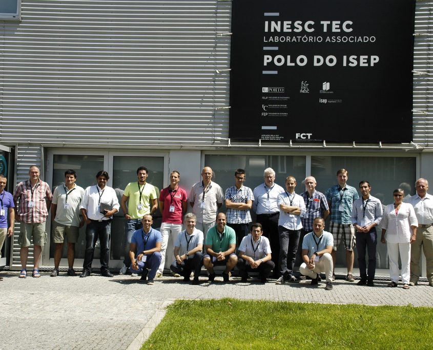 UNEXMIN team at Porto Follow-up meeting. Photo in front of INESCTEC lab building.